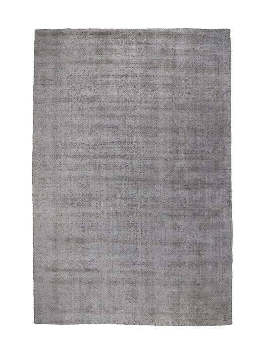 Desire Rug in Metallic