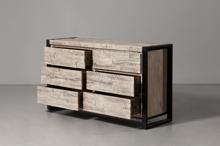 Avery Chest of Drawers