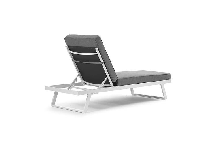 Clio Pool Lounger